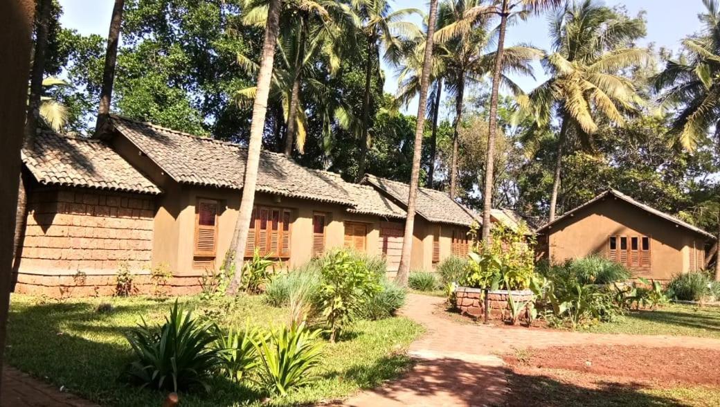 The Orchard Resort Belgaum Exterior photo