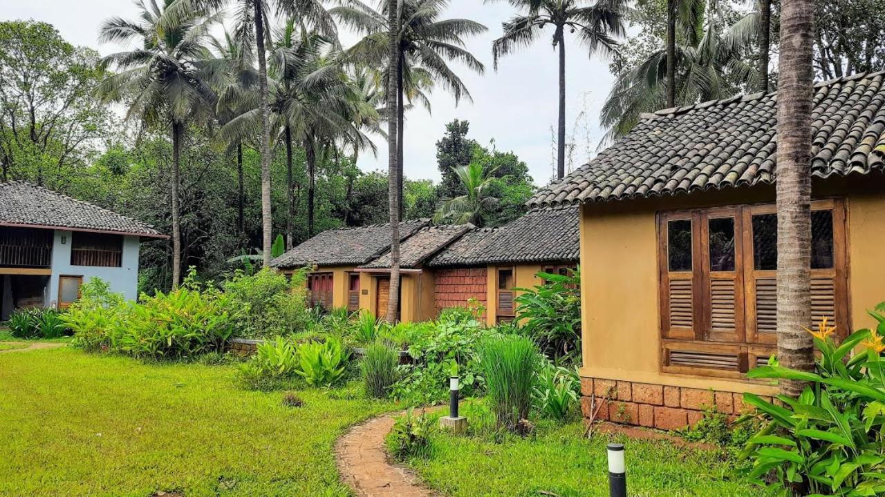 The Orchard Resort Belgaum Exterior photo